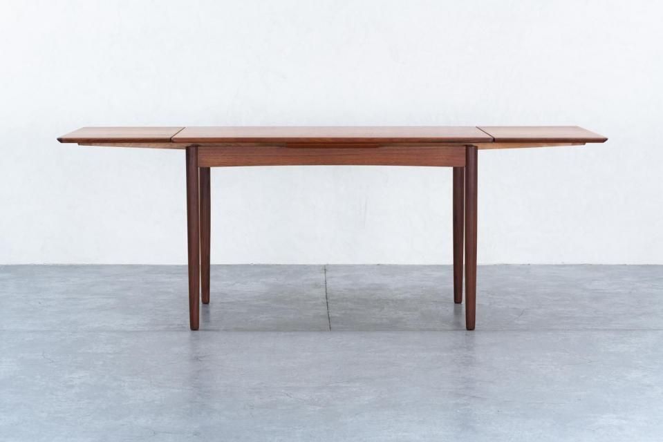 【lotie】ダイニングテーブル　Haluta lotie】ダイニングテーブル Haluta ラウンドダイニングテーブル