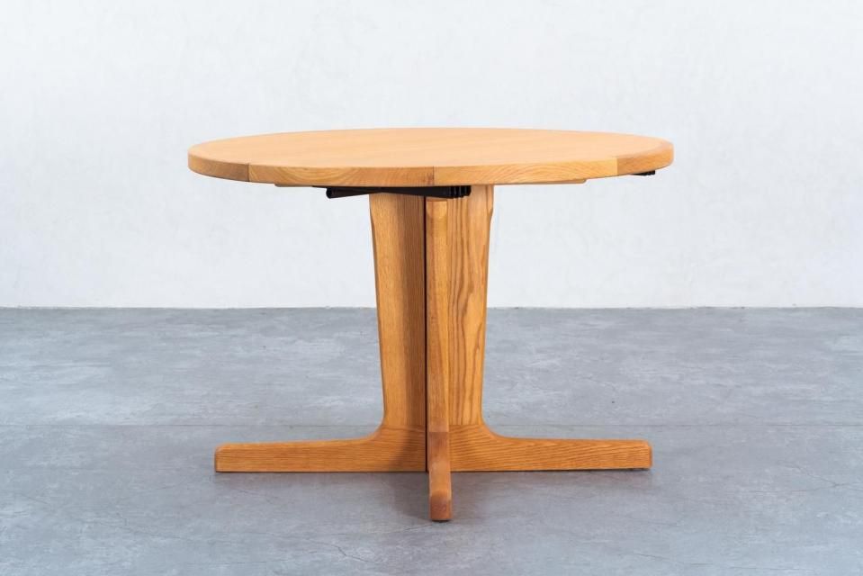 【lotie】ダイニングテーブル　Haluta ラウンドダイニングテーブル オーク | 北欧家具 haluta (ハルタ)