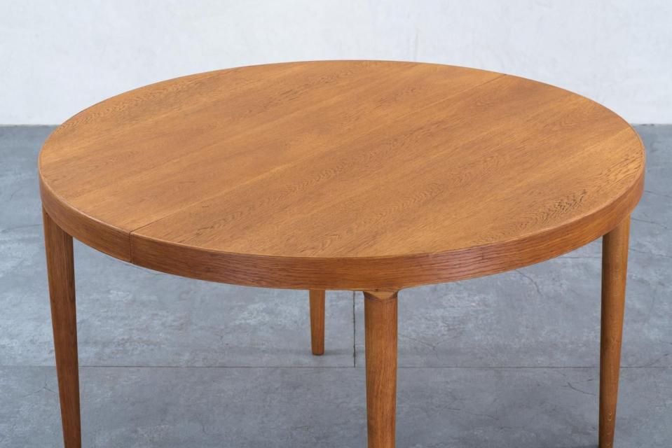 ラウンドダイニングテーブル オーク | 北欧家具 haluta (ハルタ)