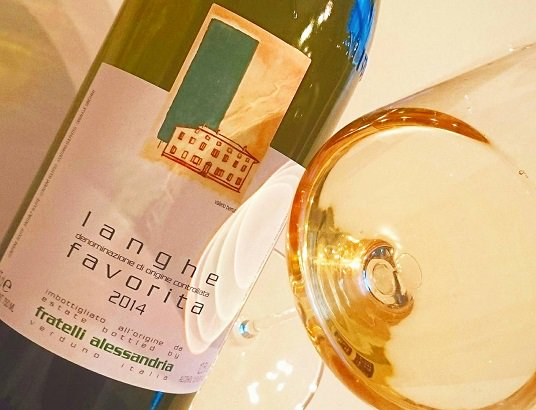 辛口で酸が爽やかな白ワイン、ランゲ ファヴォリータ - イタリアワイン専門店 Y＆M