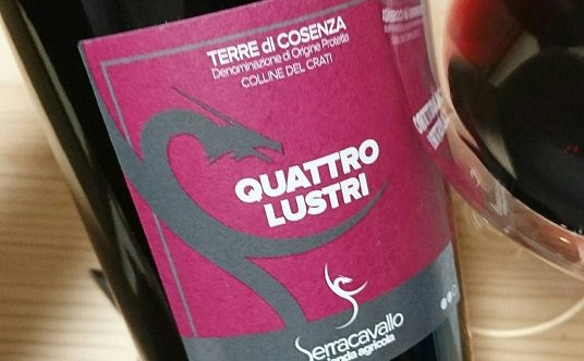 クワトロ ルストリ 2017 セッラカヴァッロ フルボディ 赤ワイン