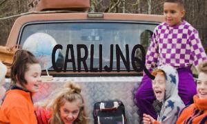 CarlijnQ カーラインク
