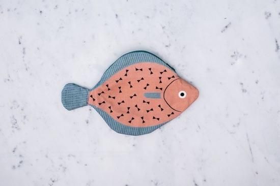 Donfisher ドンフィッシャー Turbot Case 魚ポーチ ピンク