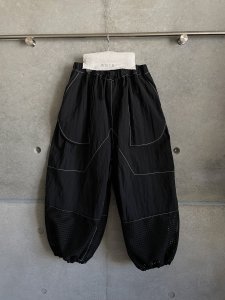 <img class='new_mark_img1' src='https://img.shop-pro.jp/img/new/icons5.gif' style='border:none;display:inline;margin:0px;padding:0px;width:auto;' />GRIS BLACKGRIS  Gathered track pants Black GRBK24SS-PT004
