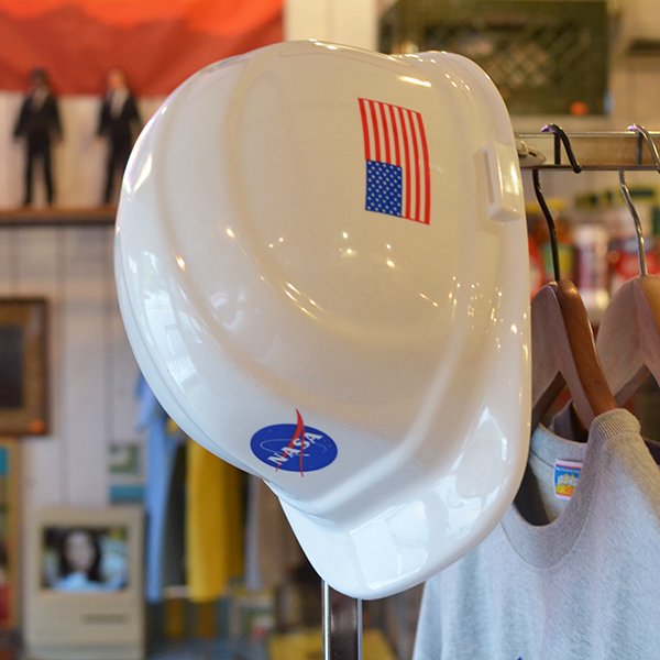 NASA OFFICIAL HELMET