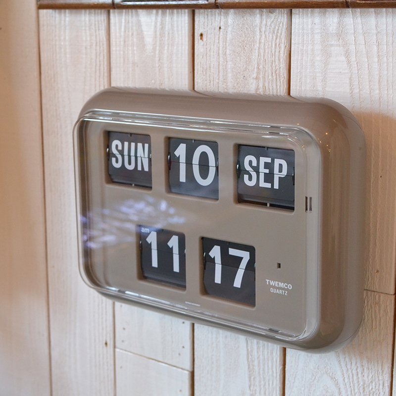 Twemco Digital Calendar Clock #QD-35 