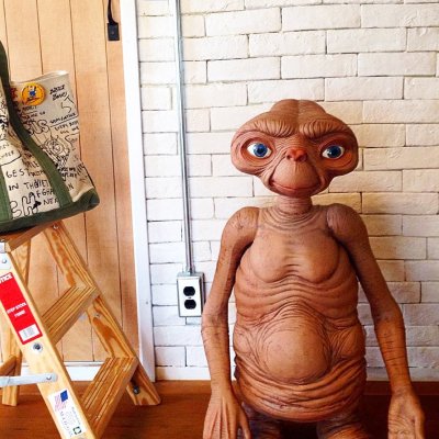 E.T. Life Size Doll NECA