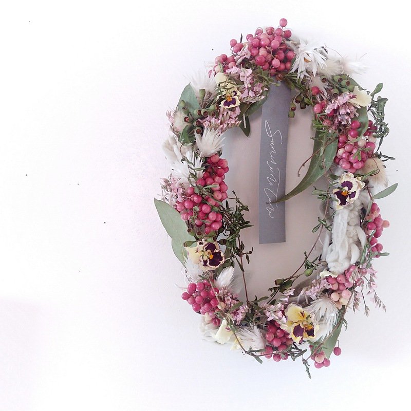 pink×white dried flower  oval リース