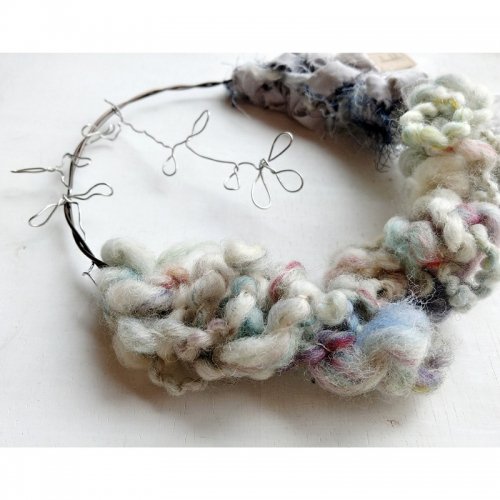 yarn wreath  3