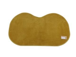 <img class='new_mark_img1' src='https://img.shop-pro.jp/img/new/icons16.gif' style='border:none;display:inline;margin:0px;padding:0px;width:auto;' />【ランクB セール品】 キッチンマット ピーナッツ型 65×100 ゴールド My Kitchen Style(マイキッチンスタイル) アクリル(抗菌防臭)の商品画像