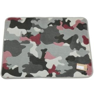 <img class='new_mark_img1' src='https://img.shop-pro.jp/img/new/icons1.gif' style='border:none;display:inline;margin:0px;padding:0px;width:auto;' />【セール品Bランク】バスマット・洗面台マット約60×79cm | モノトーン迷彩柄マット、抗菌防臭糸アクリル100%(東レセベリス) | 試作品の商品画像