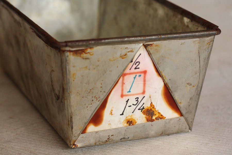 ブレッドモールド アンティーク パンの焼き型 インダストリアル ツールボックス DIY ストレージボックス