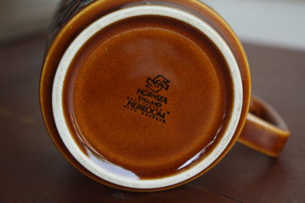 Hornsea ホーンジー Heirloom ヘアルーム オータムブラウン マグカップ
