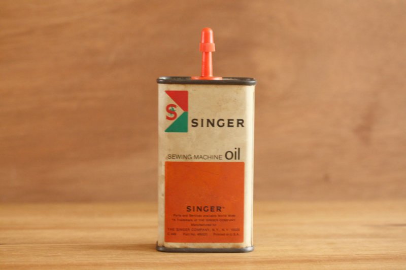 SINGER アンティーク缶