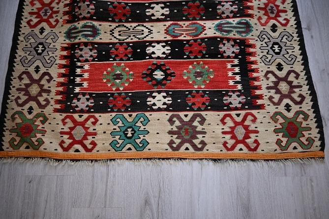 オールドシャルキョイキリム オールドキリム/トルコ・シャルキョイ約202×134cm - 手織り絨毯