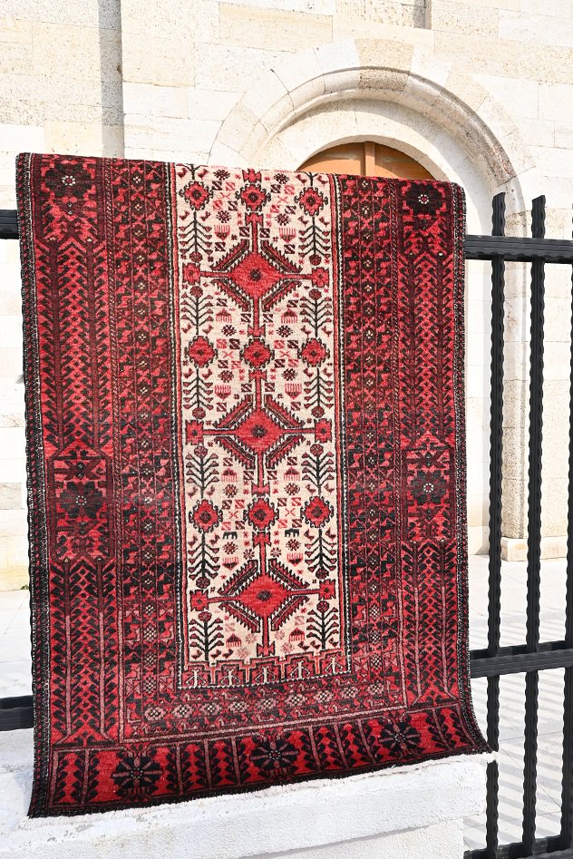 オールド絨毯/イラン・バルーチ/トライバルラグ約174×91cm - 手織り