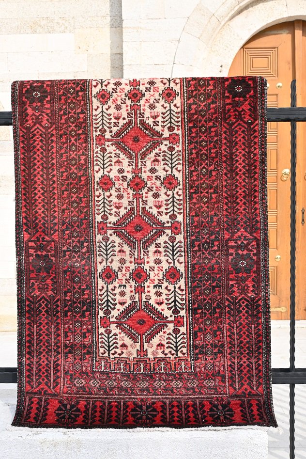 オールド絨毯/イラン・バルーチ/トライバルラグ約174×91cm - 手織り