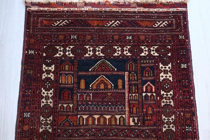 ペルシャ絨毯　トライバルラグ　オールドバルーチ族　76×70cm オールド絨毯/イラン・バルーチ/トライバルラグ約133×87cm