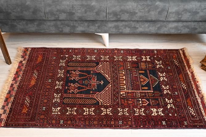 オールド絨毯/イラン・バルーチ/トライバルラグ約137×78cm