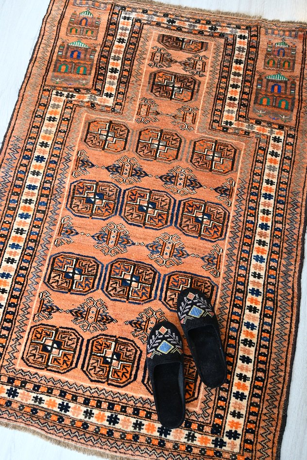 オールド絨毯/イラン・バルーチ/ブハラデザイン•トライバルラグ約132