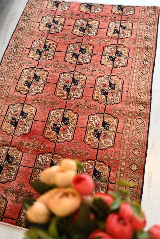 オールド絨毯/イラン・ブハラデザイン/トライバルラグ約139×87cm
