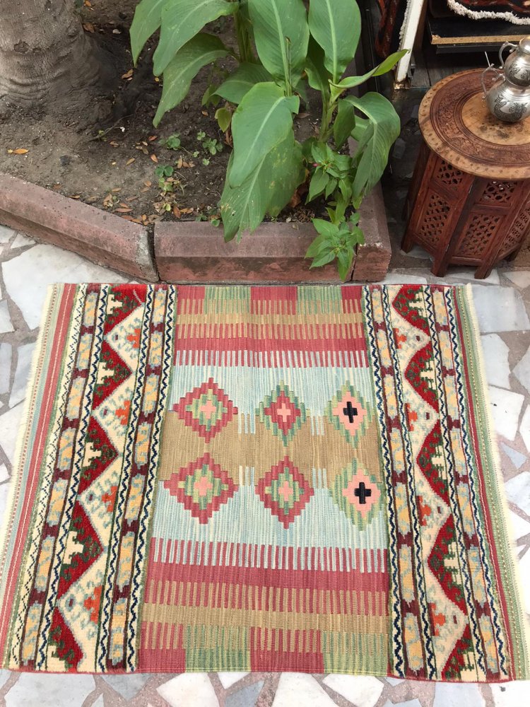 オールドキリム/トルコ・エーゲ/ソフラ約129×107cm - 手織り絨毯