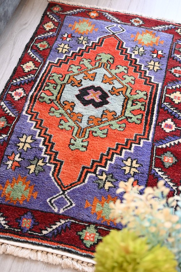 オールド絨毯/トルコ絨毯・アフヨン・ダズクル/約128×85cm - 手織り