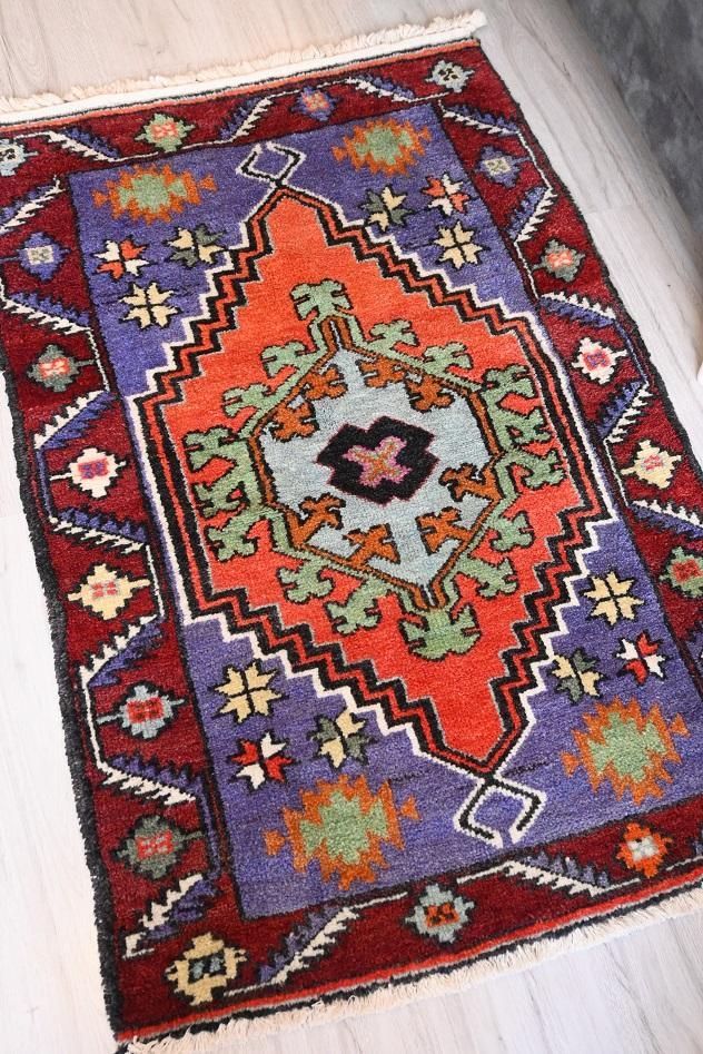 トルコ　キリム絨毯Ｄ　アフィヨン オールド絨毯/トルコ・アフヨン約203×137cm - 手織り絨毯