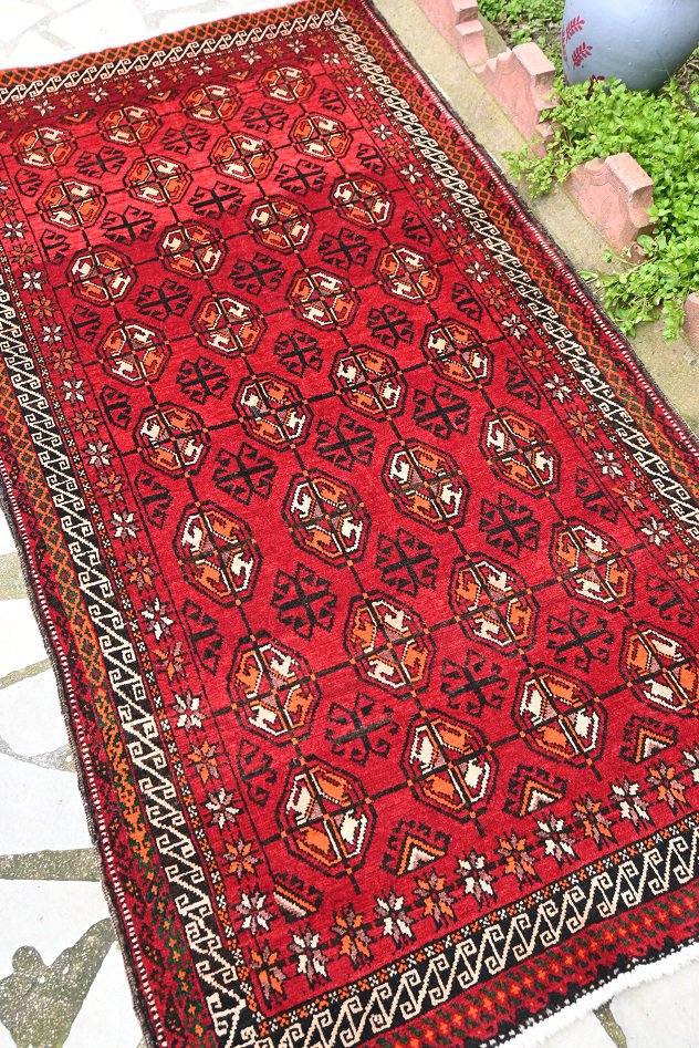 オールド絨毯/イラン・ブハラデザイン/トライバルラグ約178×96cm