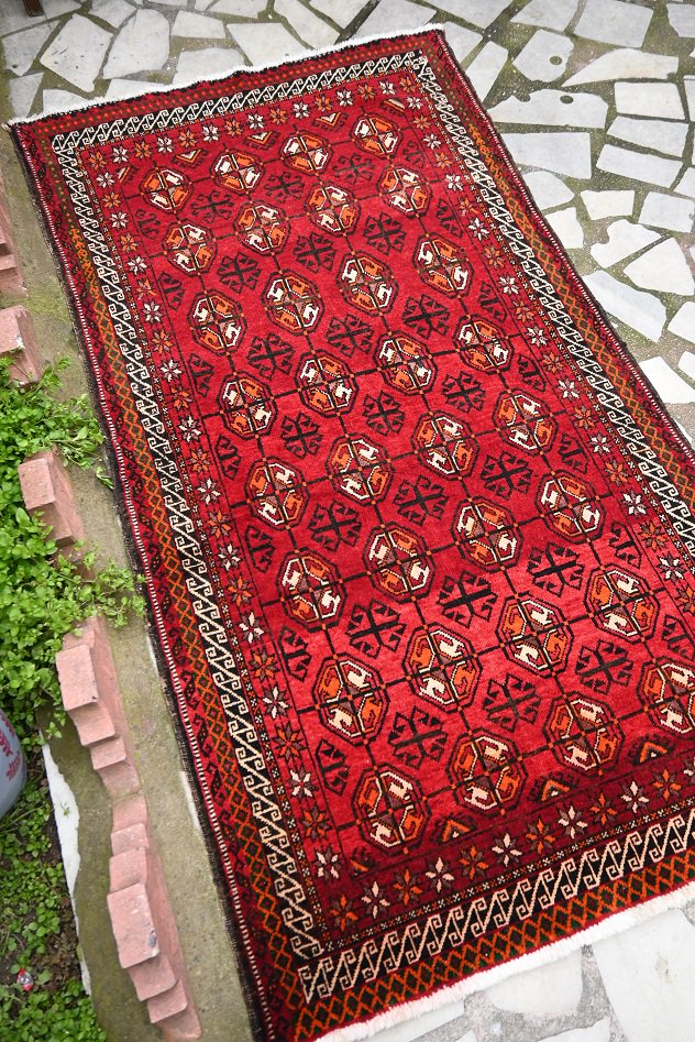 アンティーク 絨毯 トルクメン トライバルラグ ペルシャ絨毯 ブハラ 