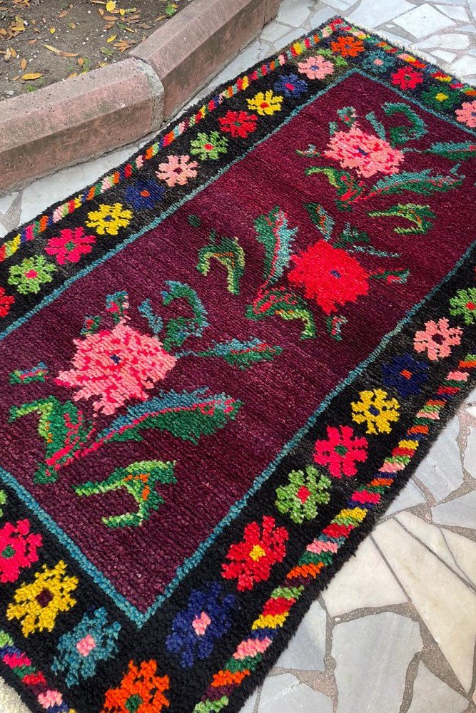 オールド絨毯/ブルガリア/ギョチメン・トルコ系移民絨毯/約199×108cm