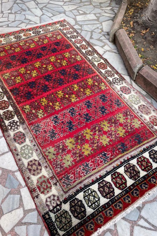 オールド絨毯/トルコ・アフヨン約225×127cm - 手織り絨毯＆キリム