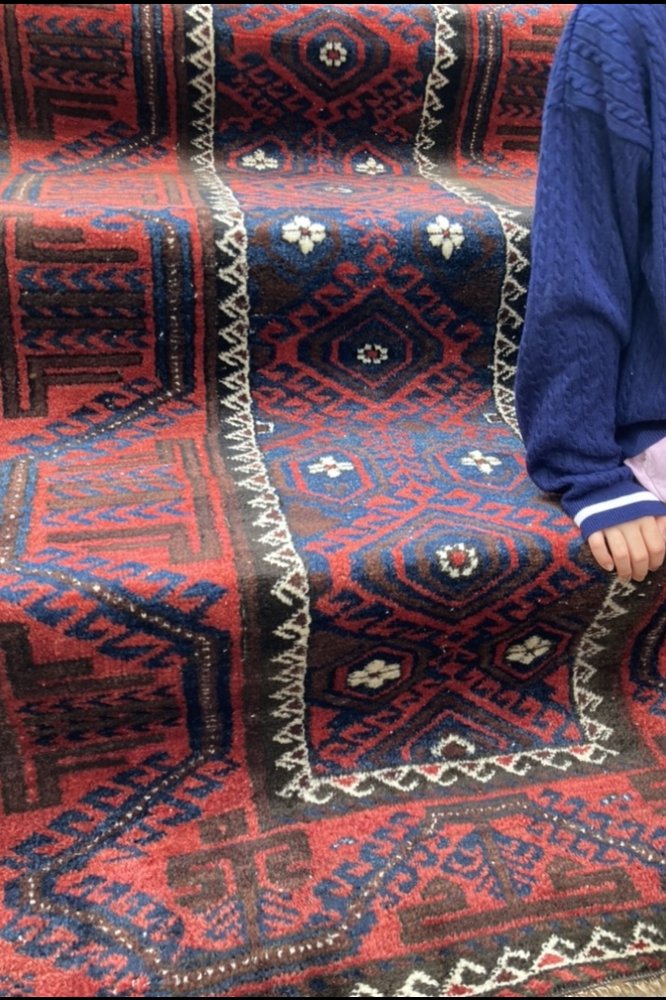 注目ブランド パキスタン手織り絨毯 インターネットで メルカリ ボハラ ...