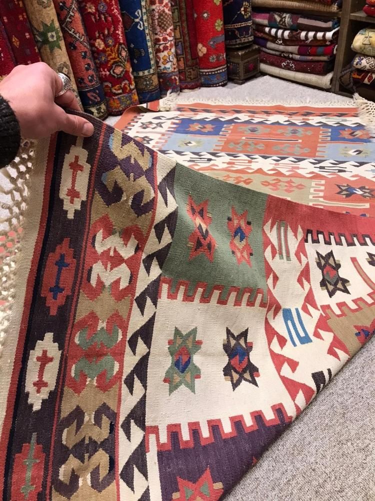 オールドキリム/トルコ・アイドゥン約202×138cm - 手織り絨毯