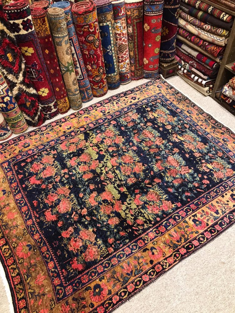アルメニア絨毯 スマック織り トライバルラグ-