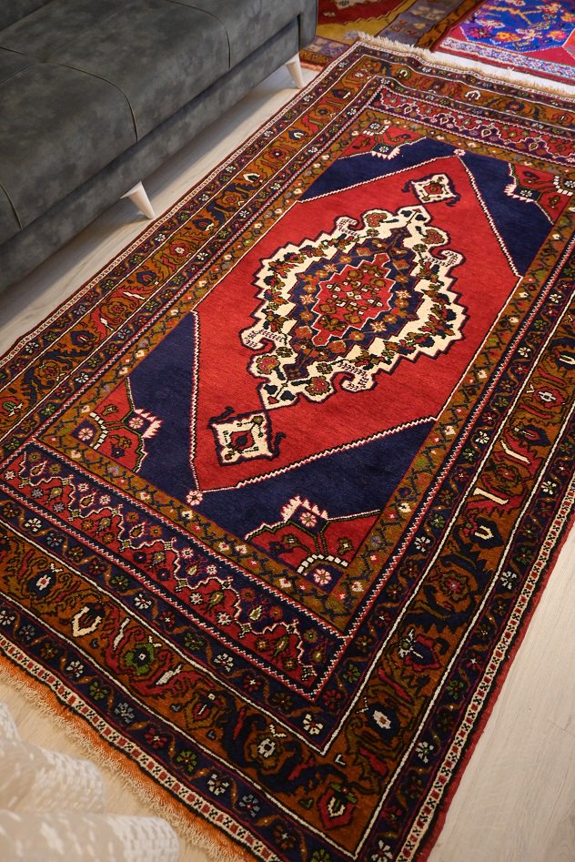 オールド絨毯/トルコ・コンヤ・タシュプナル約260×150cm - 手織り絨毯