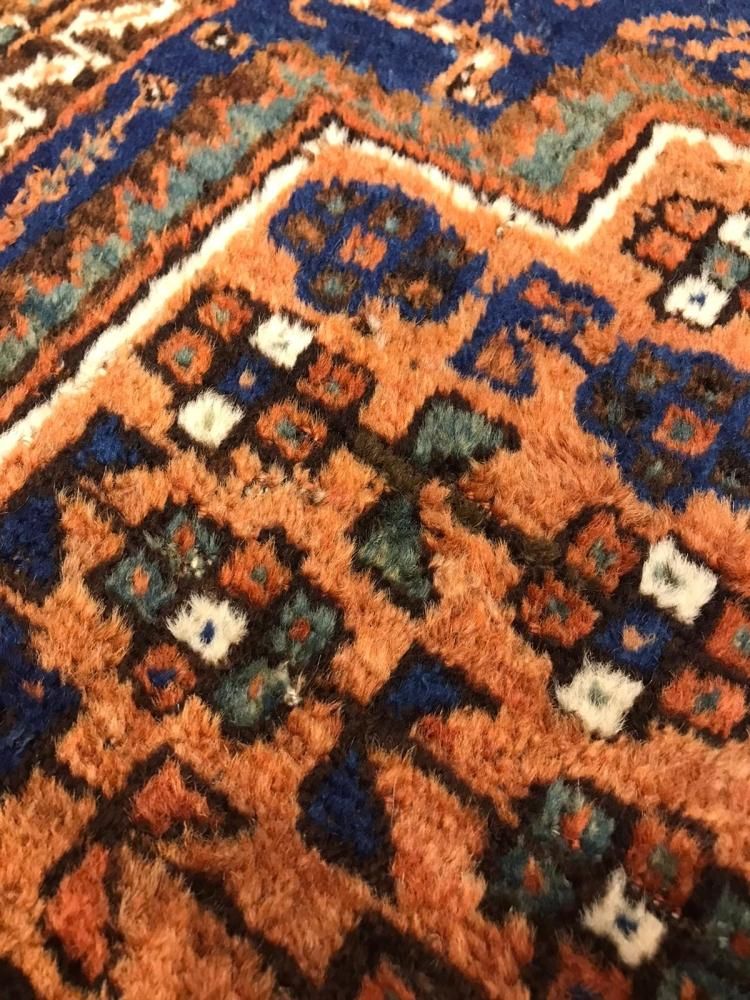 【現地買付】①キリム イラン製 ビンテージ （40〜50 年前のもの） セミアンティーク絨毯/イラン・シラーズ/トライバルラグ約136