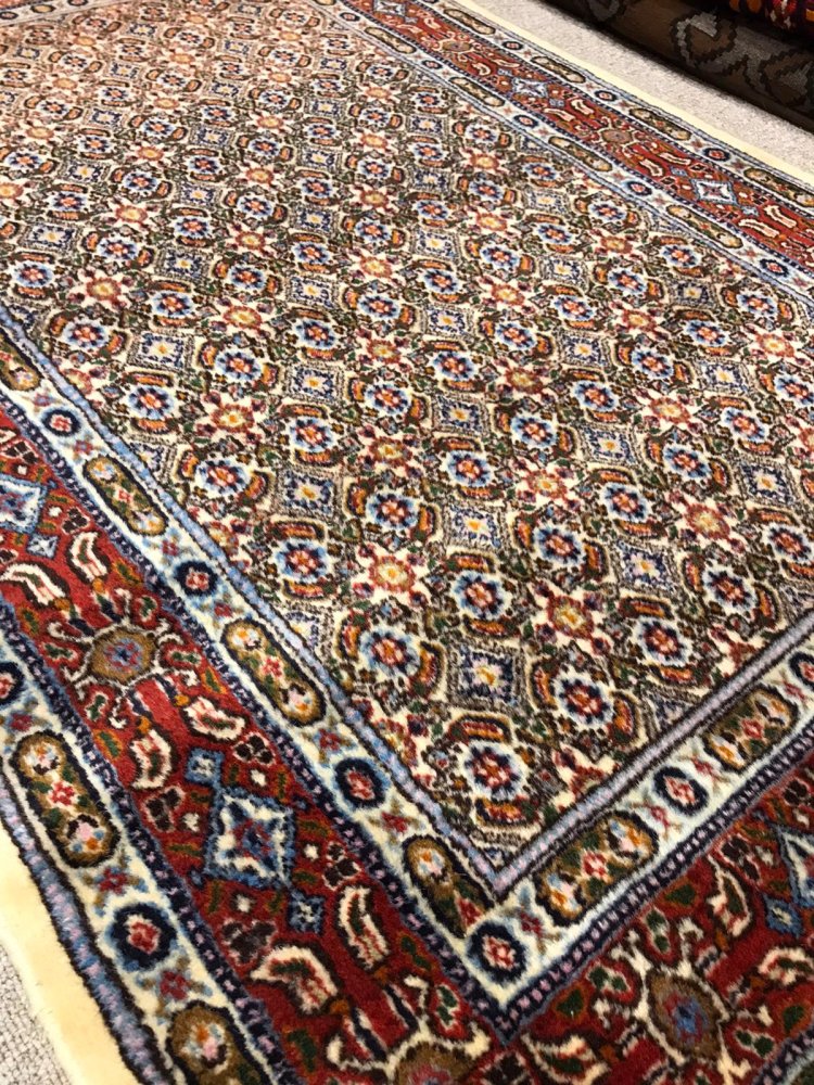 ペルシャ絨毯 クム産 シルク 手織　絨毯 172×108cm