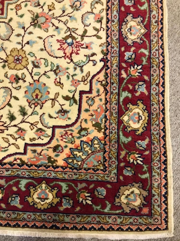 30%オフ】新しい絨毯/トルコ・カイセリ約177×123cm - 手織り絨毯