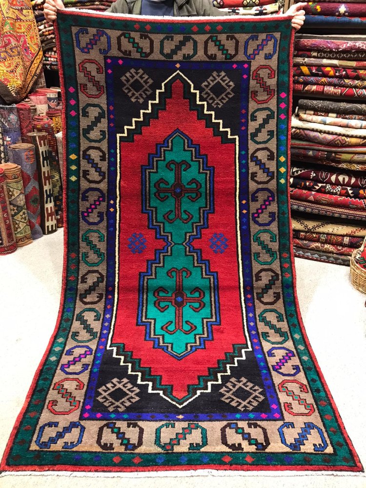 オールド絨毯/トルコ・コンヤ約225×117cm - 手織り絨毯＆キリム
