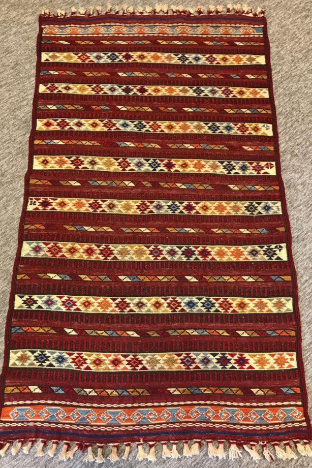 トルコの手織りキリム 189×102cm 未使用品 - luknova.com