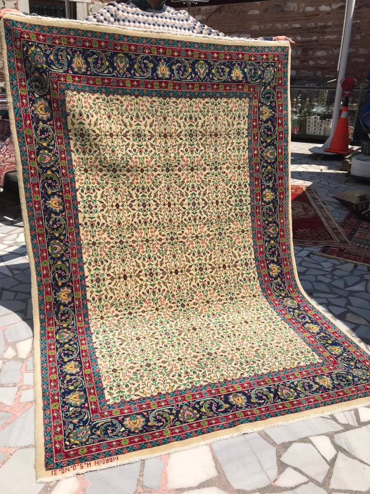 イラン アゼルバイジャン産 スマック織キリム(手織り) - カーペット