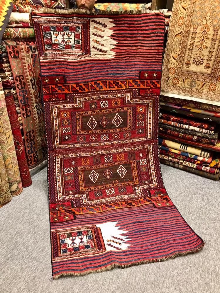 イラン製　セネキリム　オールドキリム　シャルキョイ　カシュガイ イラン製 セネキリム オールドキリム シャルキョイ カシュガイ