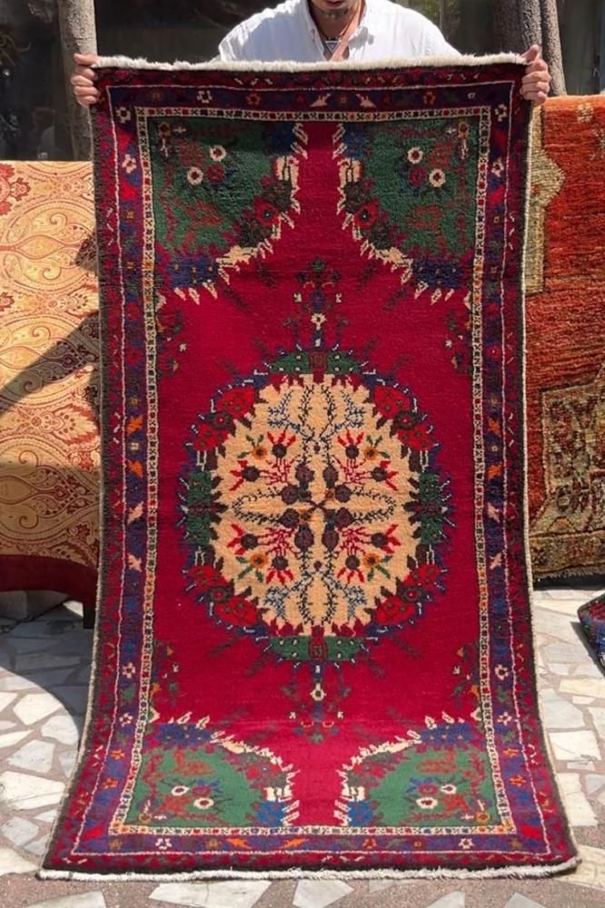 トルコ　キリム絨毯Ｃ オールドキリム/トルコ・デニズリ約134×121cm - 手織り絨毯