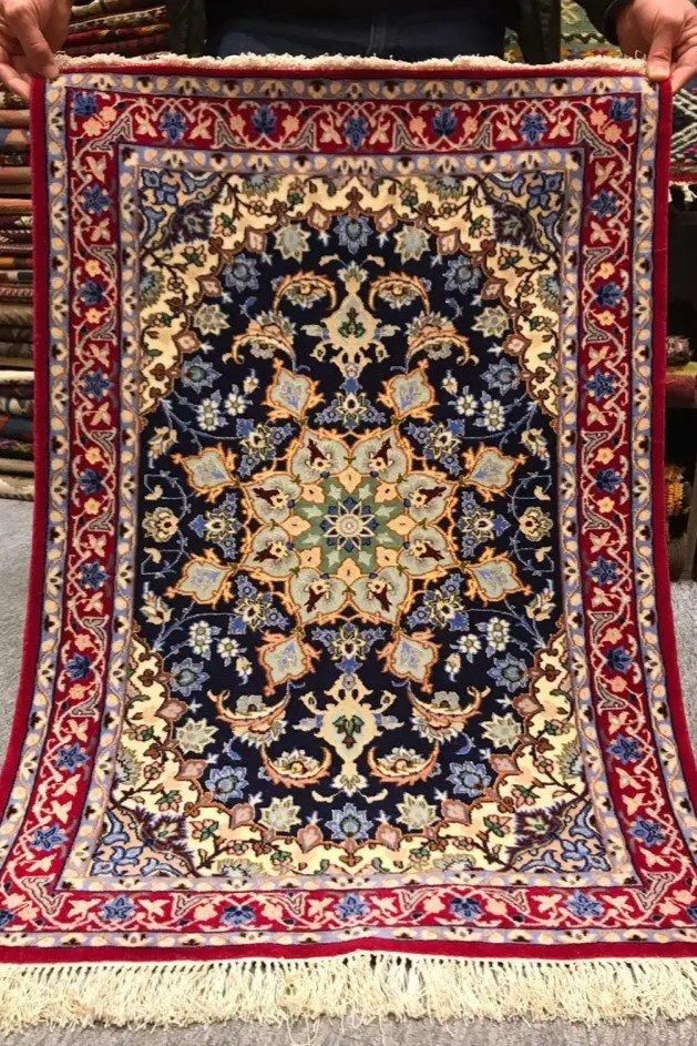 154×97cm ペルシャ 手織り絨毯　ムード産 154×97cm ペルシャ 手織り絨毯 ムード産 ペルシャ絨毯（手織り