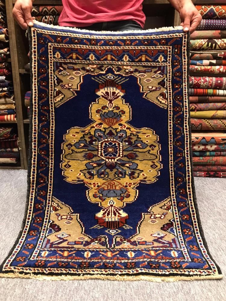 オールド絨毯/トルコ・コンヤ約105×69cm - 手織り絨毯＆キリム