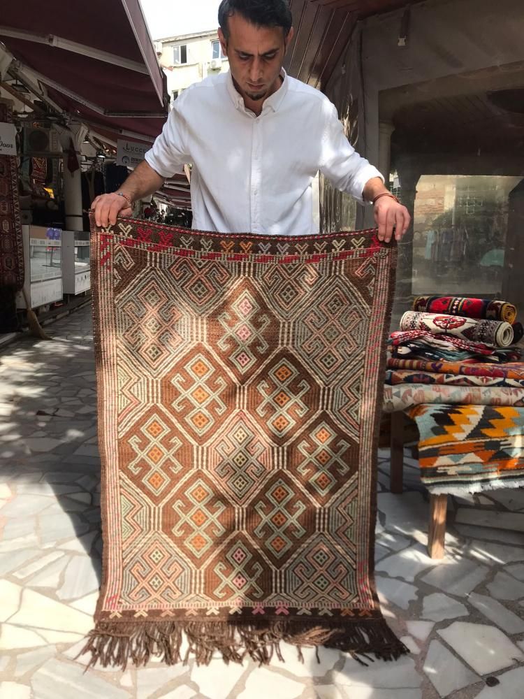 トルコ製　キリム オールドキリム/トルコキリム・トロス山脈/ジジム織り約125×86cm