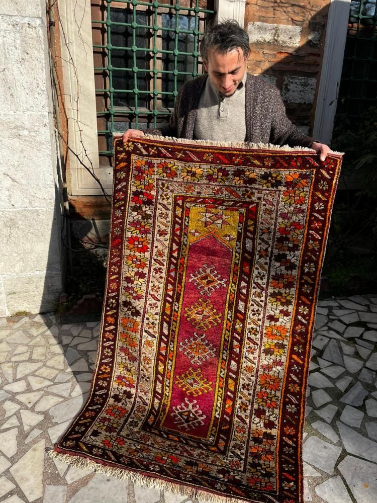 トルコ絨毯　クルシェヒル 40％オフ】セミアンティーク絨毯/トルコ・クルシェヒル/約237×152cm