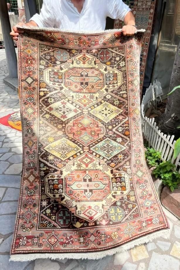 オールド絨毯/トルコ系コーカサス地方/約148×91cm - 手織り絨毯