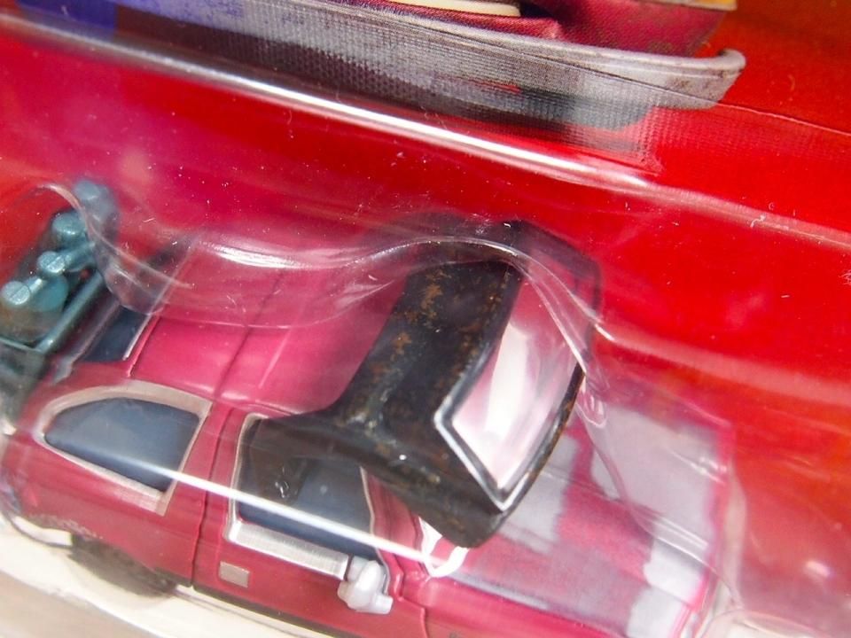 カーズ2の冒頭で登場する、トーチを背負ってフィンに詰め寄った時の